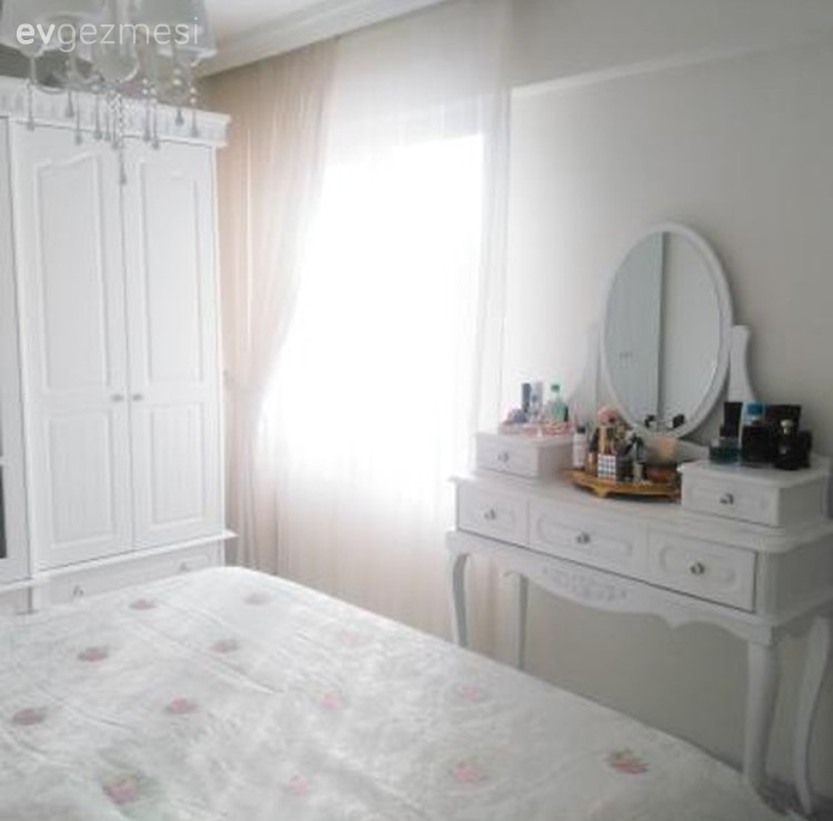 Beyaz, Country, Yatak Odası