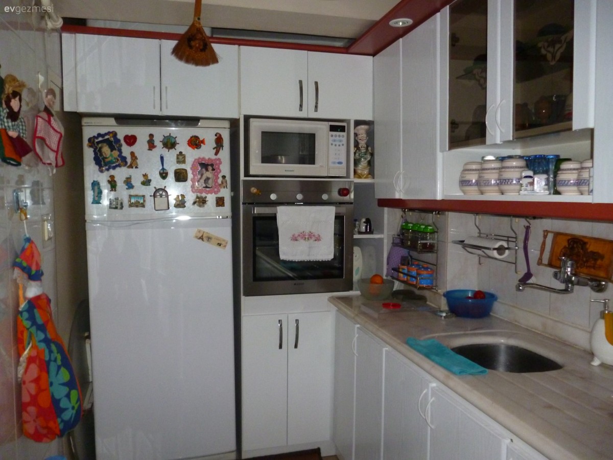 Kendin Yap, Yapışkanlı folyo