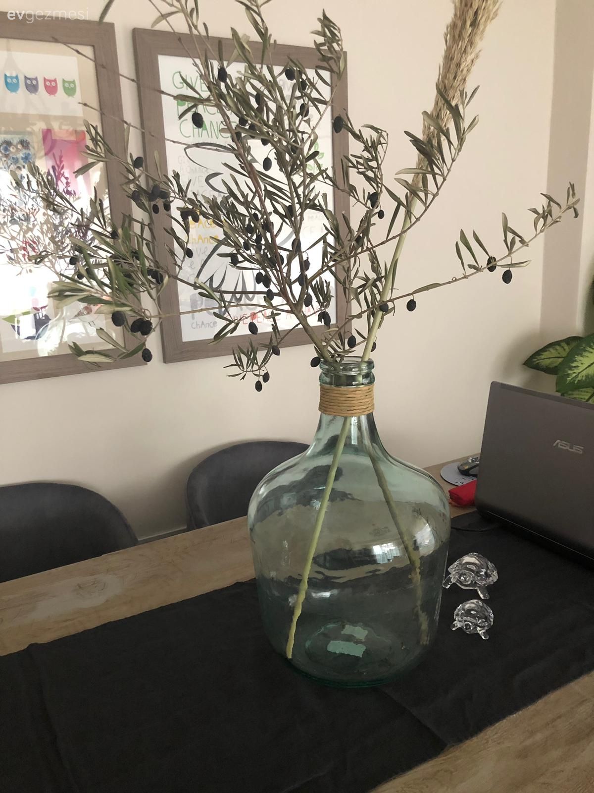 Bu Mutlu Evin Dekorasyonu Kişisel Dokunuşlar, El Emeği Parçalarla Dolu