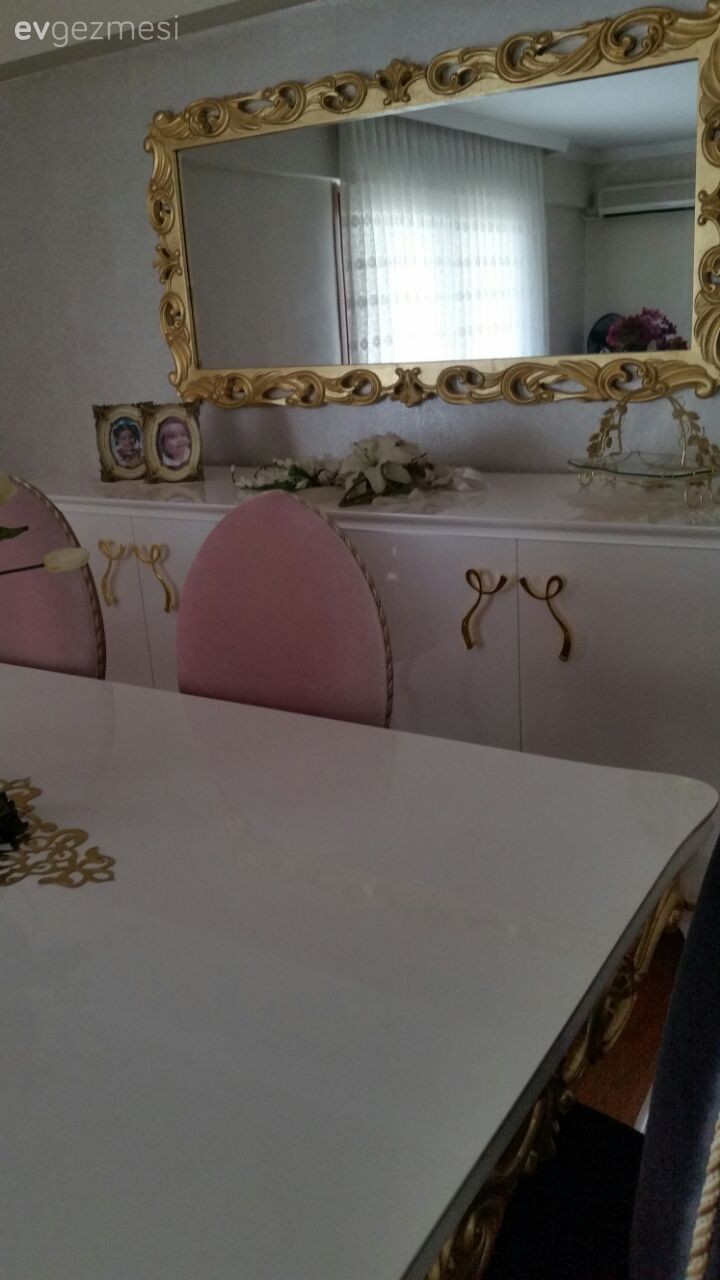 Konsol, Pembe, Yemek Odası