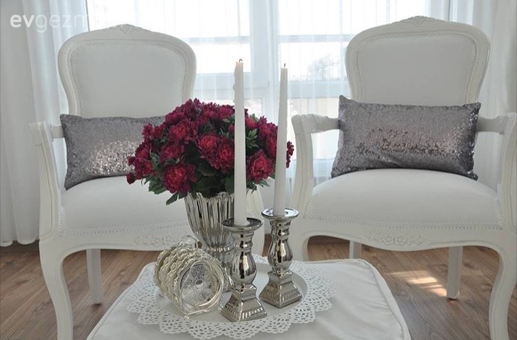 Beyaz, Bordo, Çiçekler, Gümüş, Salon, Şamdan