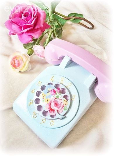 Hatice hanımın pembenin hakimiyetinde cıvıl cıvıl evi..