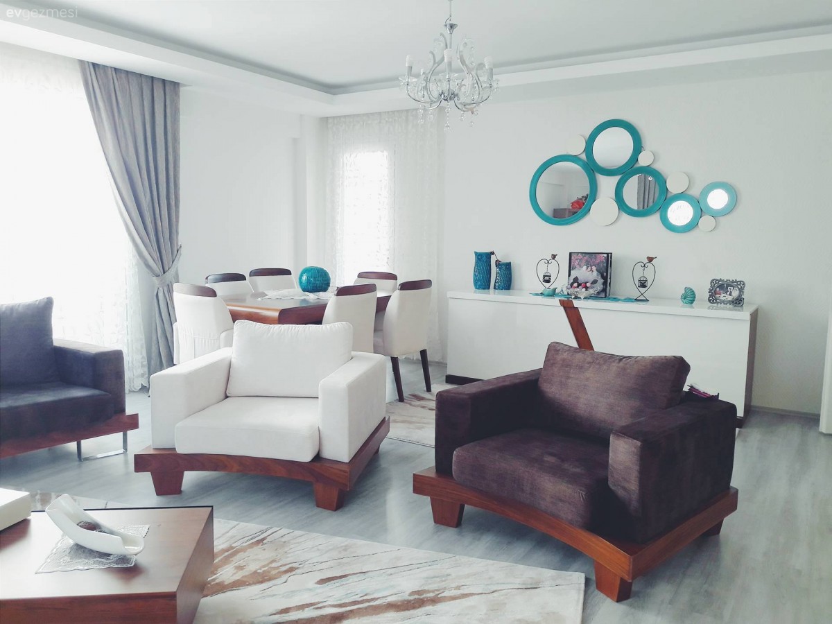 Ayna, Halı, Kahverengi, Konsol, Mavi, Salon