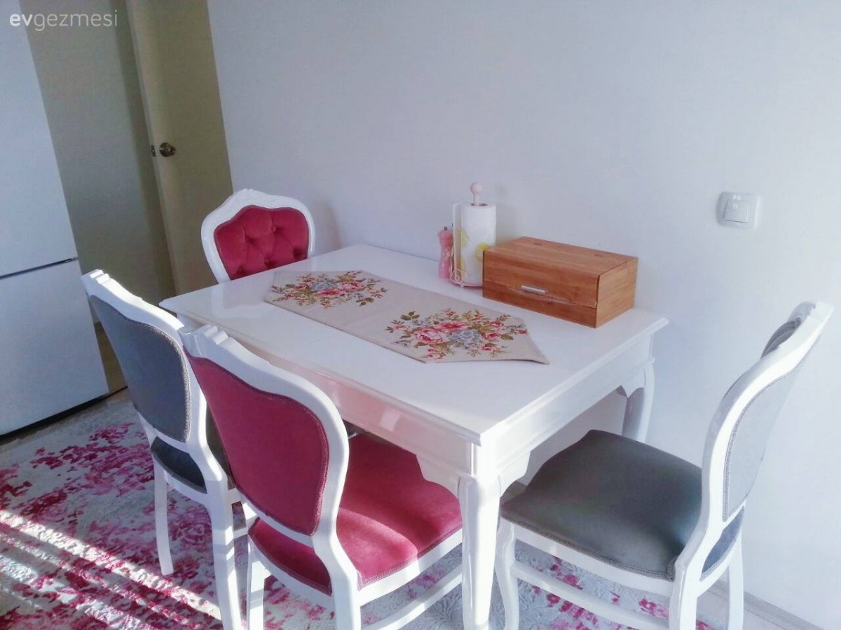 Aydınlık ve canlı renklerle zarif bir dekor: Merve hanımın evi..