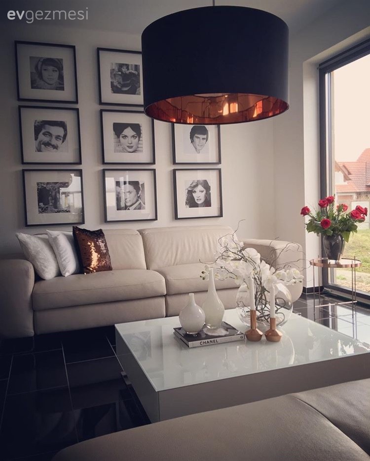 Mine hanım ve eşinin kendi yaptırdıkları modern ve şık evleri..