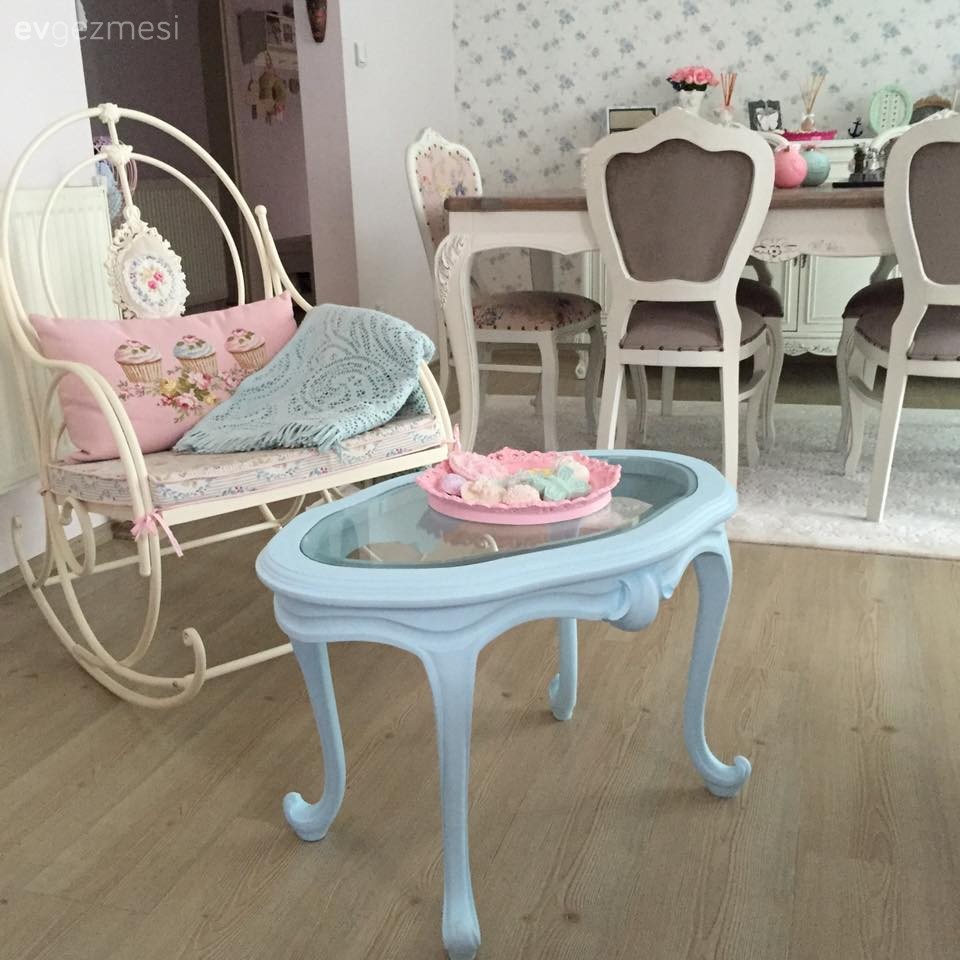 Berjer, Mobilya boyama, Salon, Sehpa