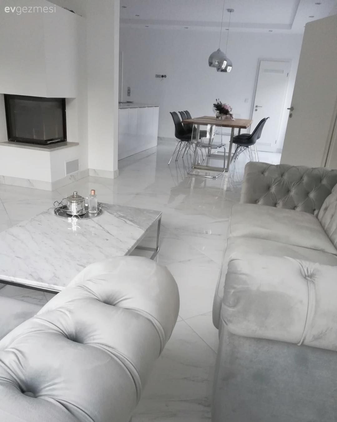 Salon, Gri, Mermer, Mermer sehpa, Şömine, Chesterfield, Yemek Odası, Avize