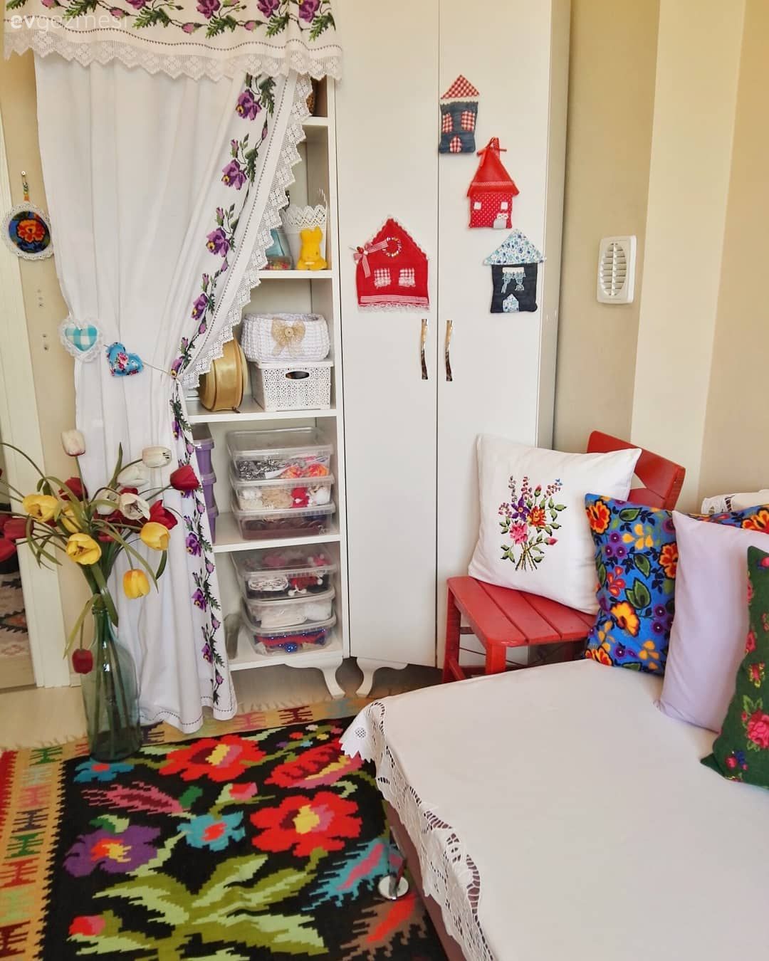 Bu Ev İçine Adım Atar Atmaz İnsanı Geçmişe Işınlıyor