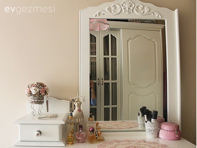 Seda Hanım'ın doğal tonlardaki huzur verici evi