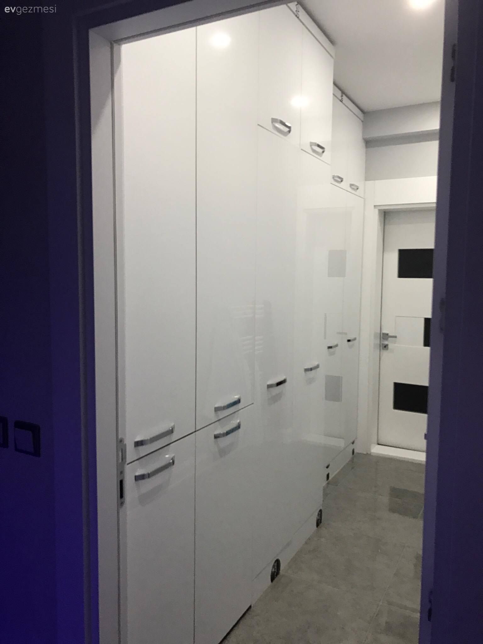 Modern ve klasiğin harmanı sofistike bir dekor. Esra hanımın yeni evi.