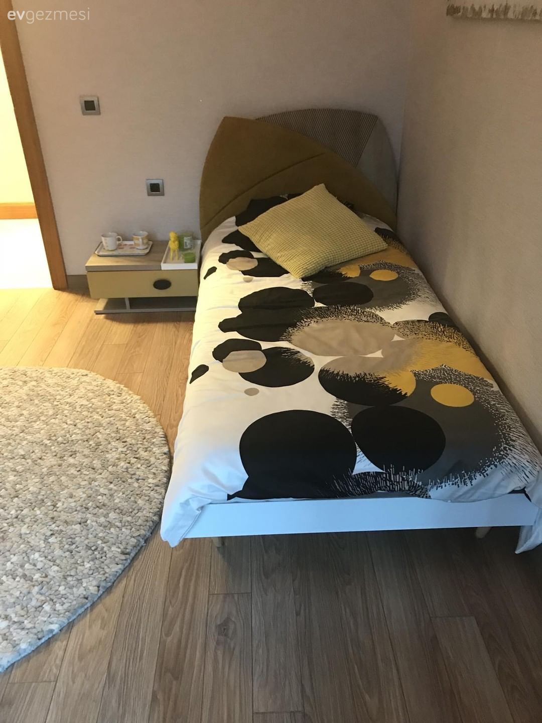 Çocuk Odası, Genç odası