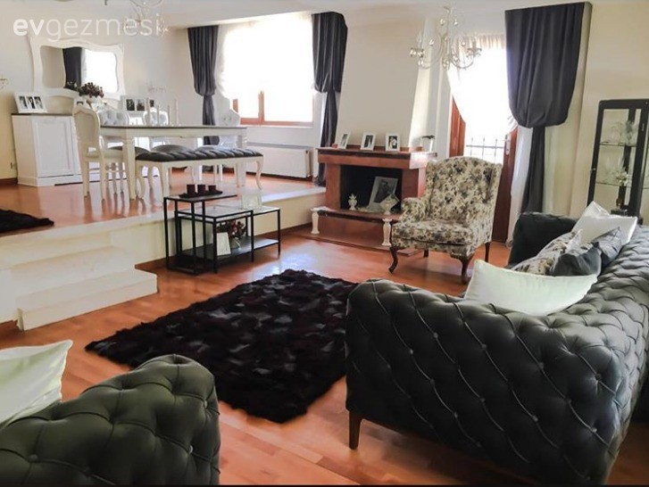 Koyu renklerle bir country ve vintage dekor