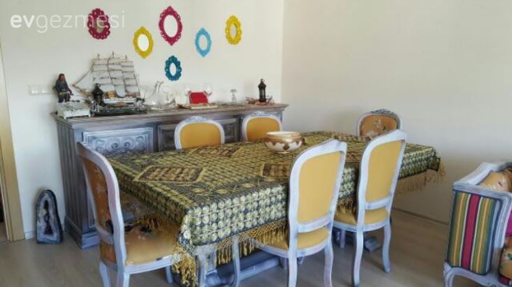 Ceren hanımın etnik detaylarla zenginleşen modern ve özgün evi.