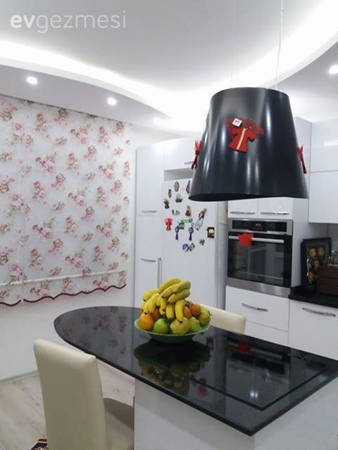 Modern stilde, kullanışlı ve şık bir mutfak: Sultan hanımın mutfağı..