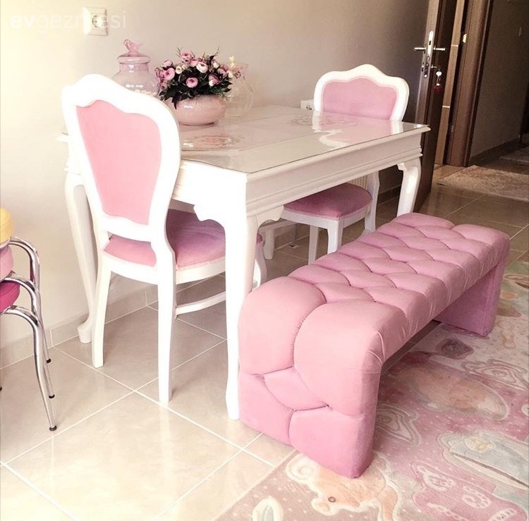 Halı, Mutfak, Mutfak masası, Pembe