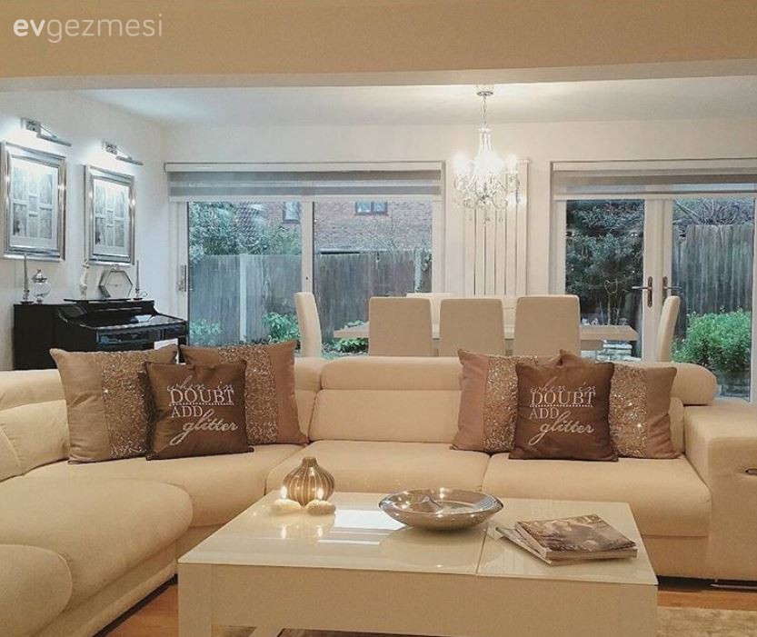Köşe koltuk, Krem, Salon, Sehpa, Kırlent