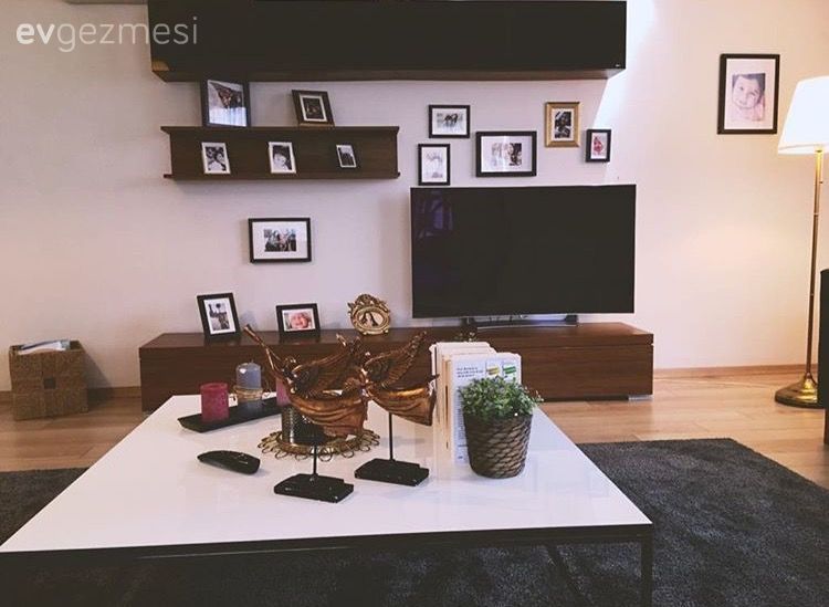 Sıcak renkler, sade çizgide mobilyalar.. Fatma hanımın yeni evi.