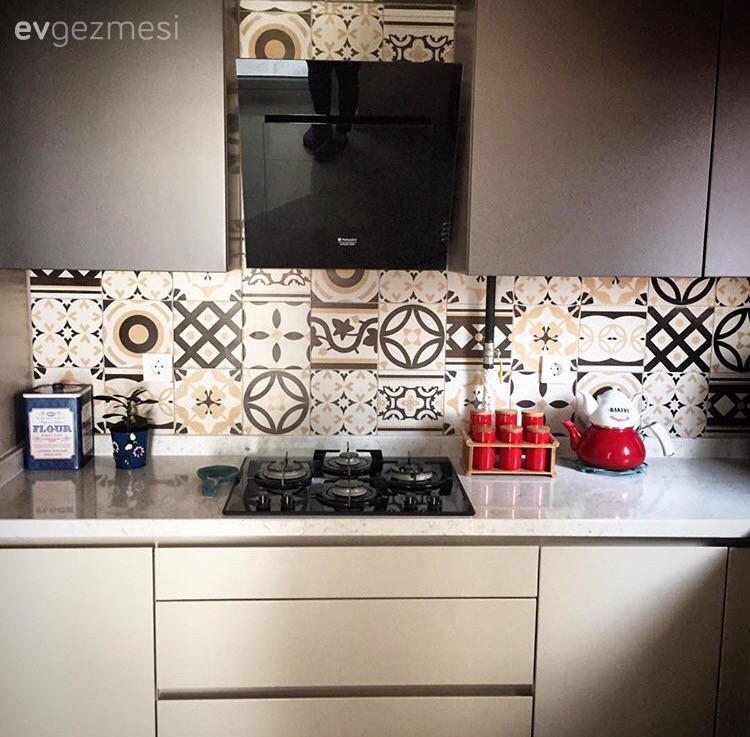 Ankastre, Mutfak, Tezgah arası seramik