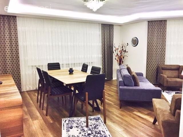 Hareketli ve uyumlu bir dekor. Simge hanımın modern stil evi..