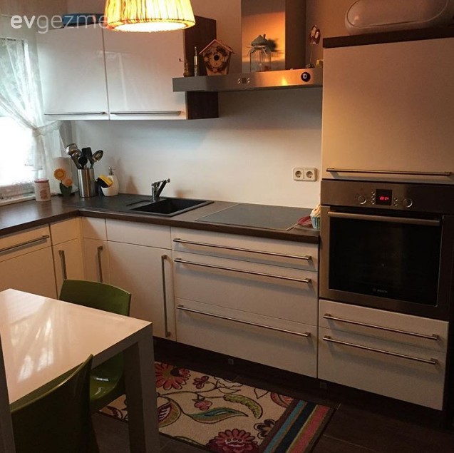 Beyaz, Halı, Mutfak