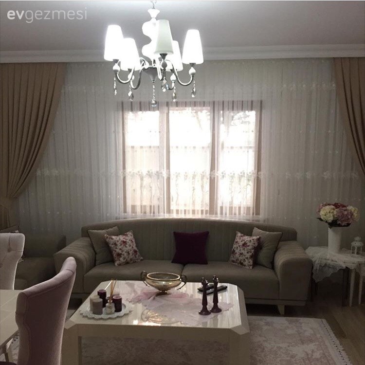 Seda hanımın abartıdan uzak, zarif evi..