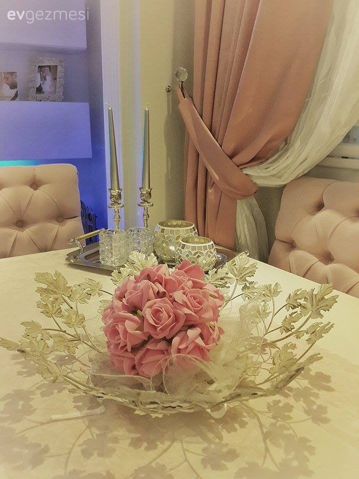 Pembe, Salon, Yemek Odası