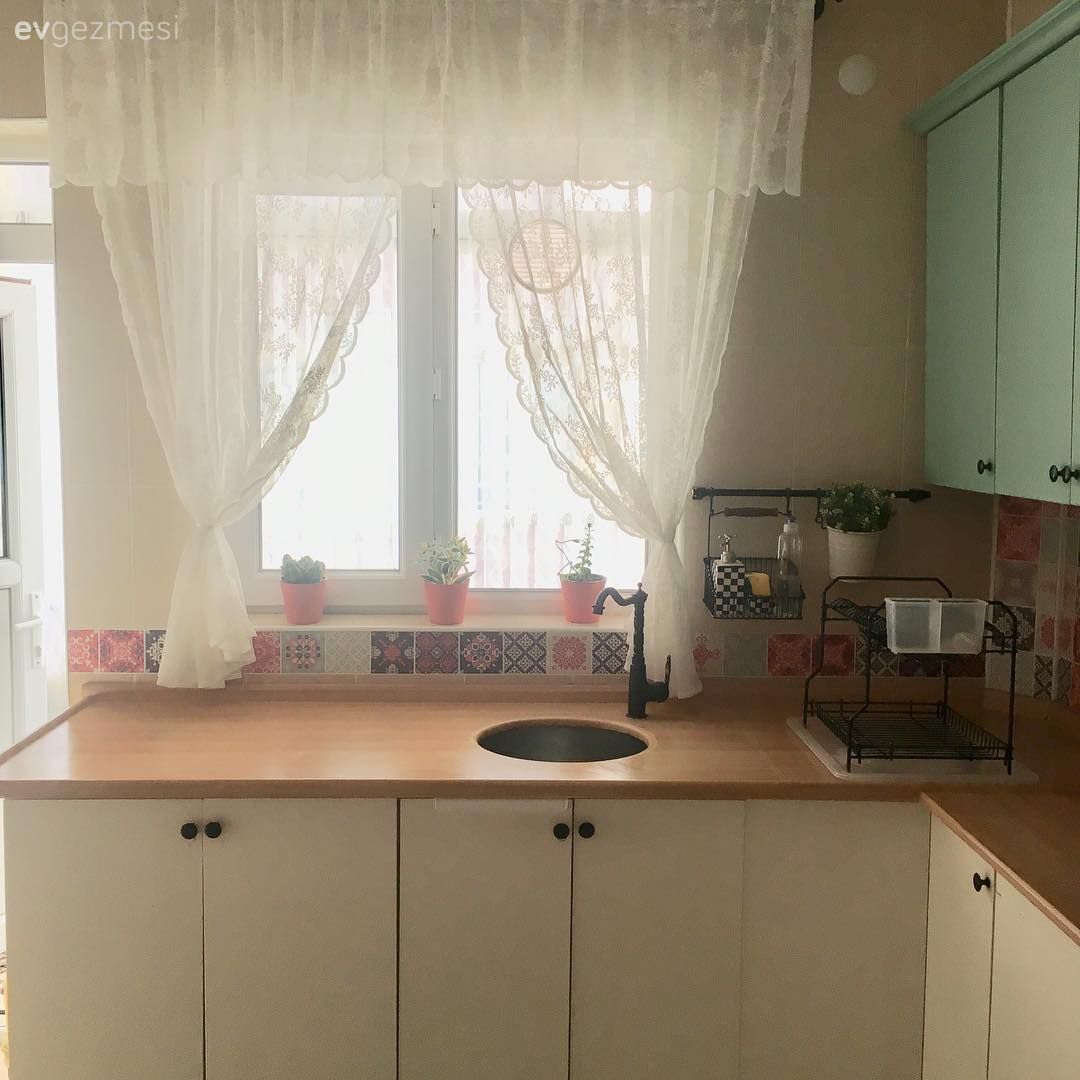 El Emeği ile Dönüşen Bu Sıradan Mutfak Şimdi Enerji Bombası