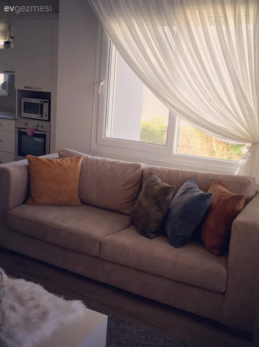 Krem, Salon, Kırlent