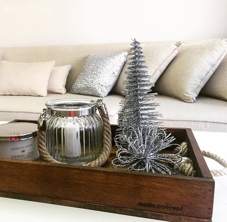 Beyaz ve kremin hakimiyetinde: Kübra hanımın zarif evi..