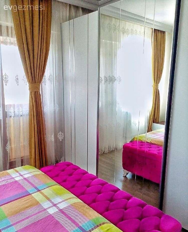 Pembe, Puf, Yatak Odası