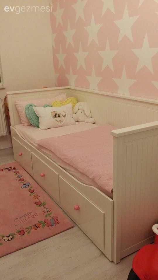 Çocuk Odası, Pembe