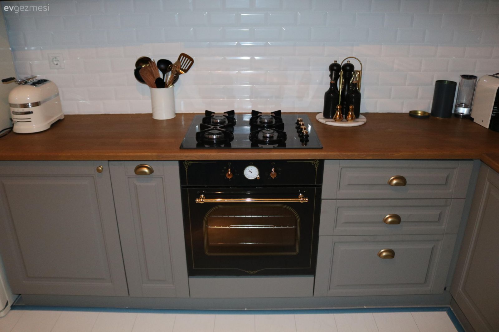 Tadilat öncesi&sonrası. Kudret hanımın mutfak dönüşümü..