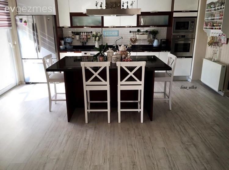 Çiğdem hanımın aksesuarlarla kimlik kazanan, tatlı evi..