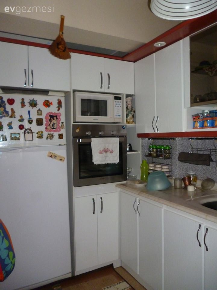 Kendin Yap, Yapışkanlı folyo