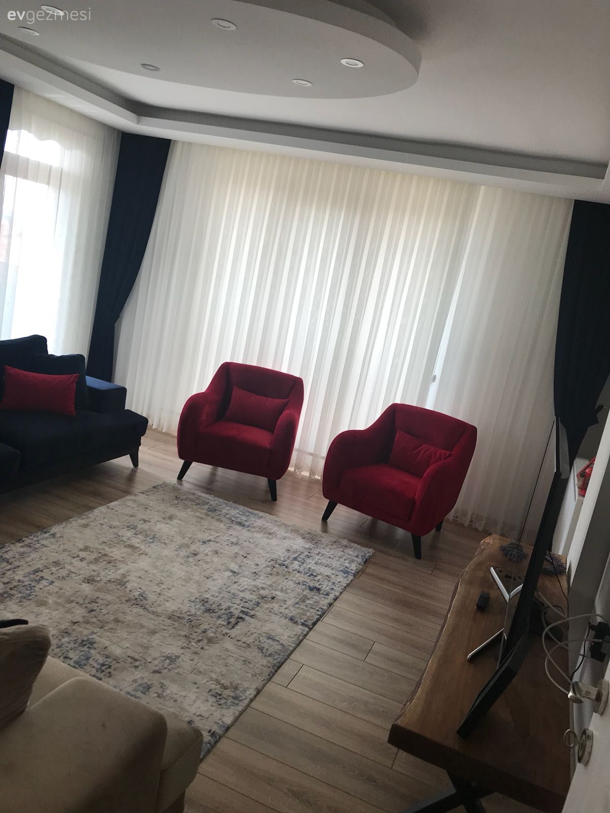 Abartıdan uzak, sade ve keyifli bir ev dekorasyonu. Burcu hanımın evi..