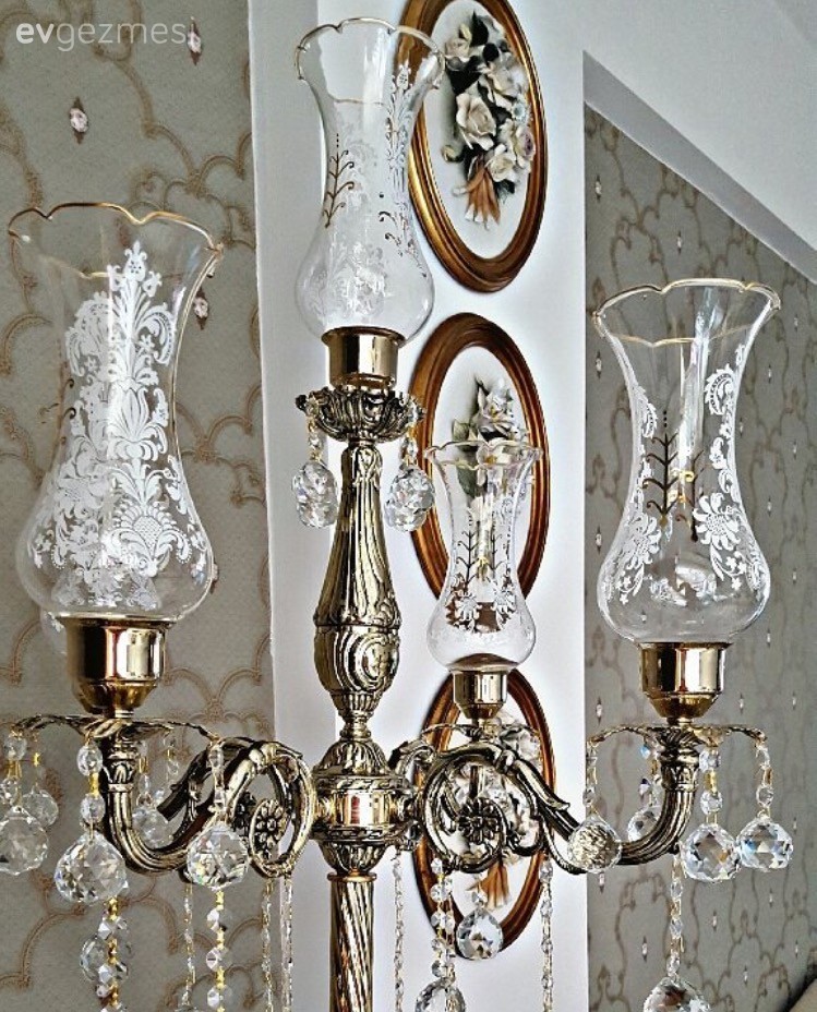 Emine hanımın nostaljik bir ruhu olan evi..