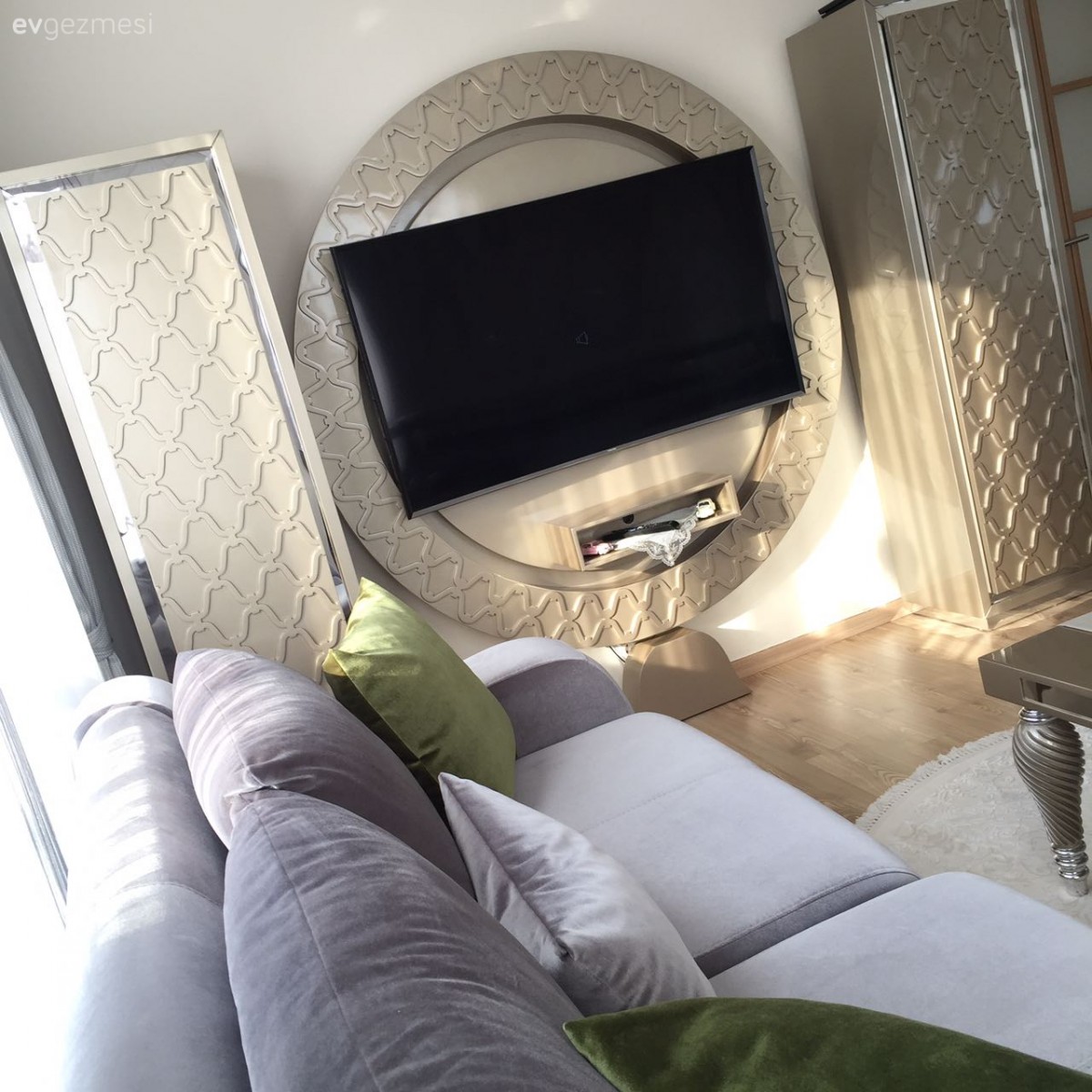 Gri, Salon, Tv ünitesi, Yeşil