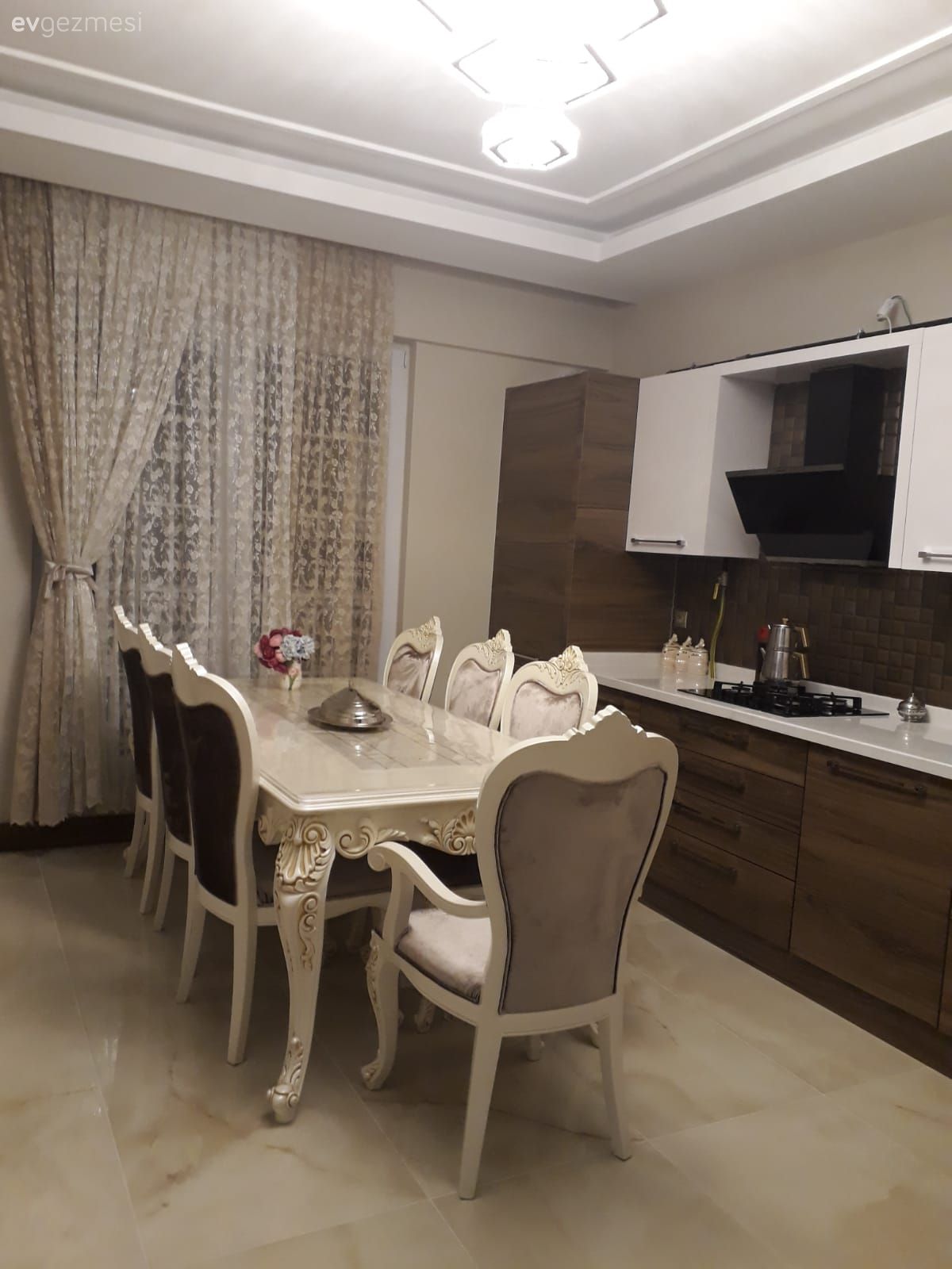 Mutfak, Mutfak masası, Ahşap mutfak, Tezgah arası seramik