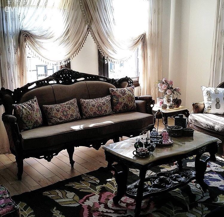 Halı, Orta sehpa, Salon