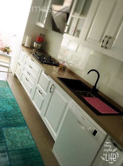 Beyaz mutfak, Halı, Mavi, Mutfak