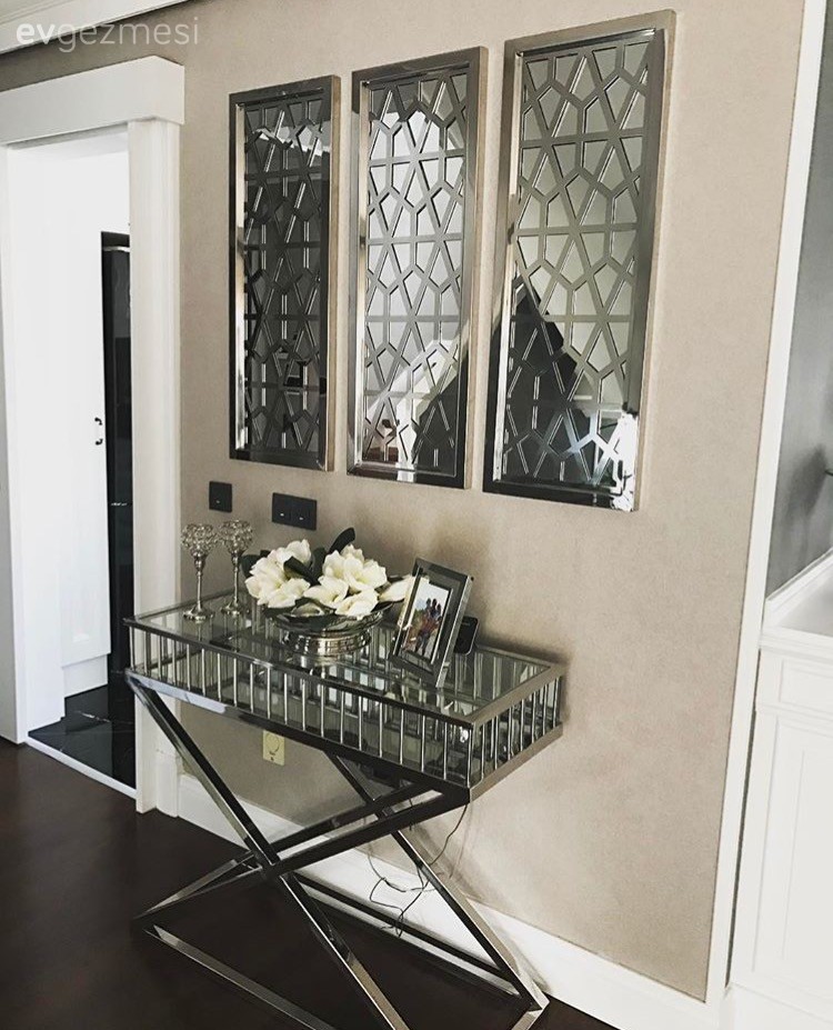 Antre, Ayna, Dresuar