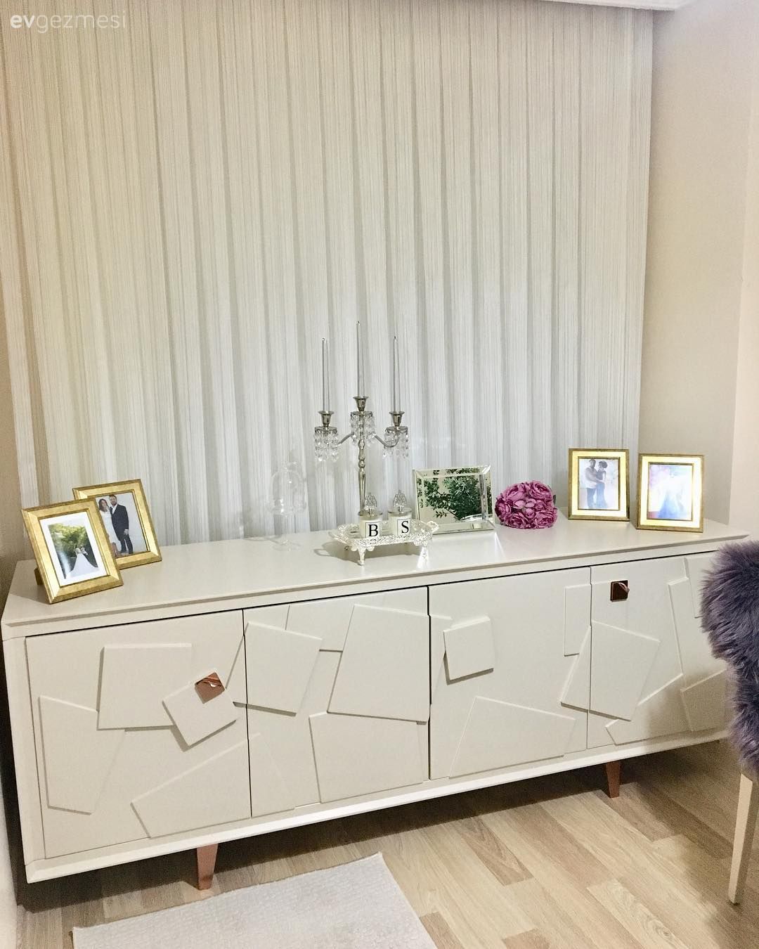 Salon, Konsol, Geometrik desen