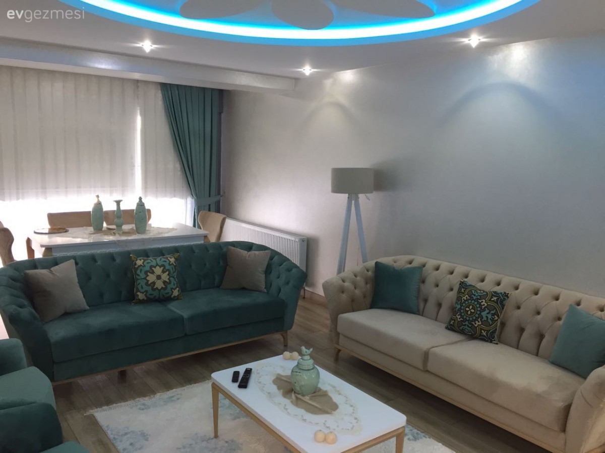 Fon perde, Halı, Lambader, Mavi, Orta sehpa, Perde, Aydınlatma