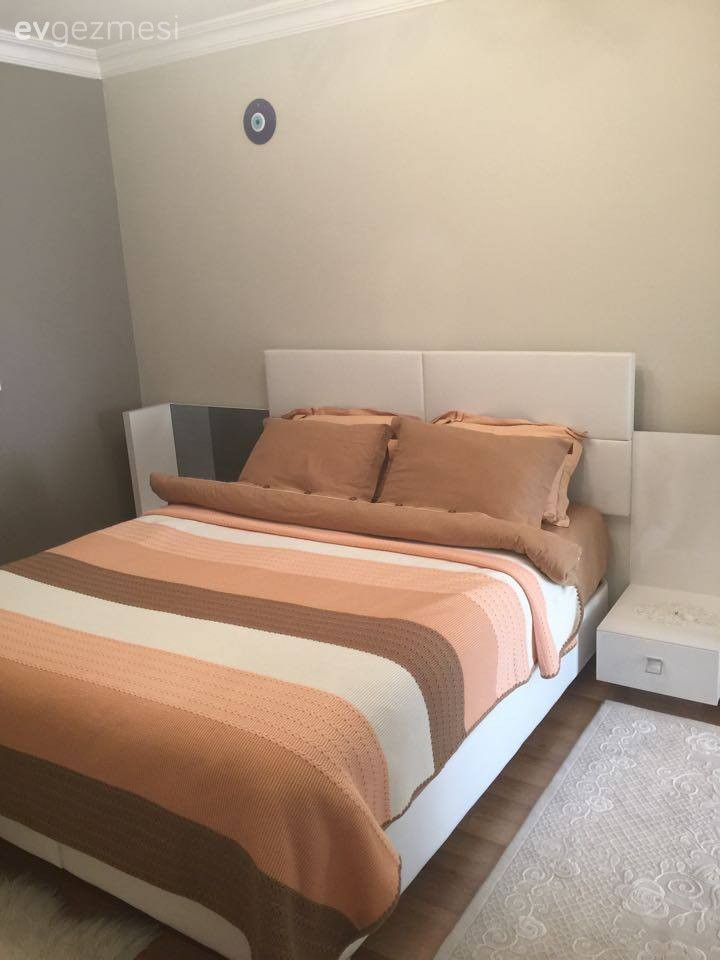 Seçil hanımın konforu ön planda tutan modern dekoru..