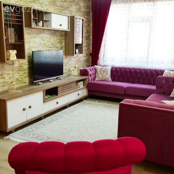 Melike hanımın renkli evi..