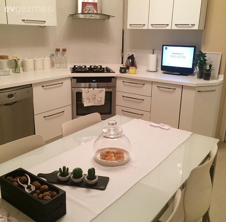 Evrim hanımın sıcak ve konforlu evi..