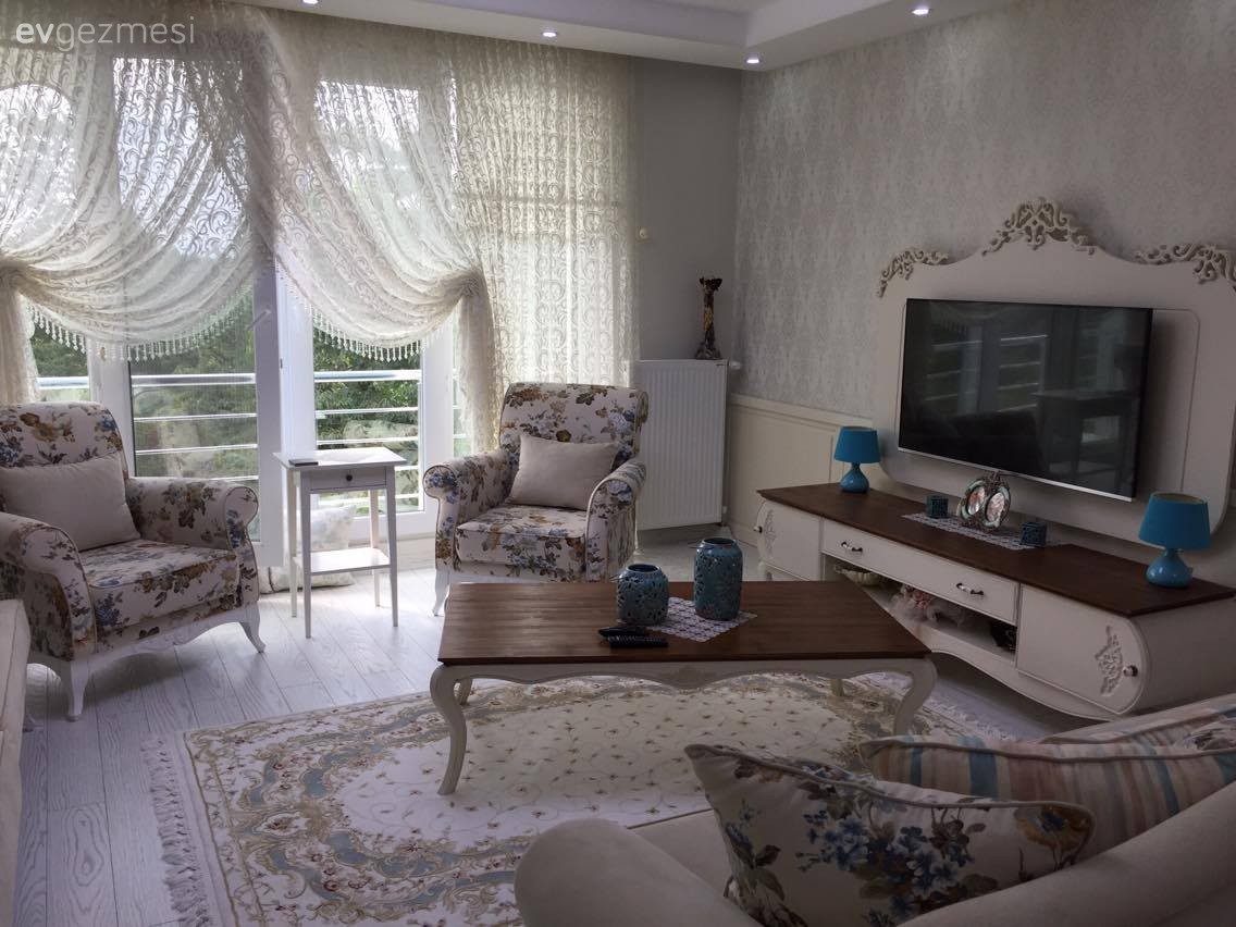 Ahşap Mobilya, Halı, Orta sehpa, Perde, Salon, Tv ünitesi