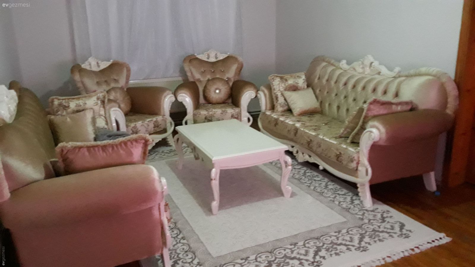 Avangart oturma grubumla ilgili yardım!