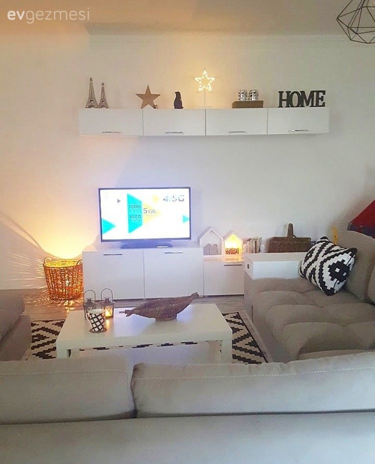 Gri, Halı, Orta sehpa, Salon, Tv ünitesi