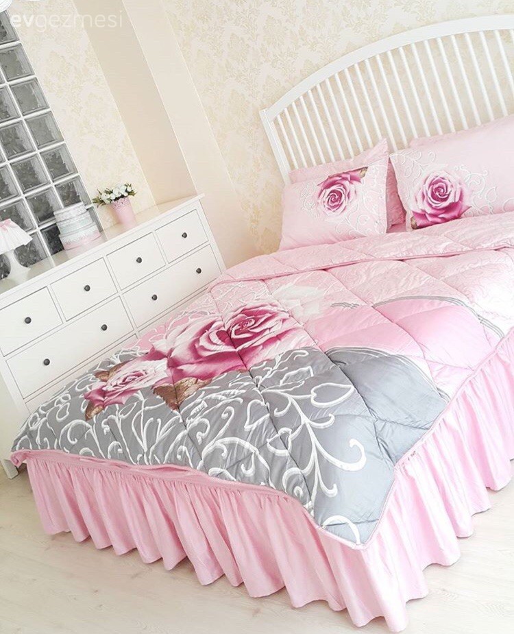 Yatak Odası, Yatak örtüsü